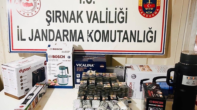 Şırnak'ta kaçakçılık operasyonlarında 10 zanlı tutuklandı