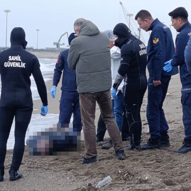 Sakarya'da sahilde erkek cesedi bulundu