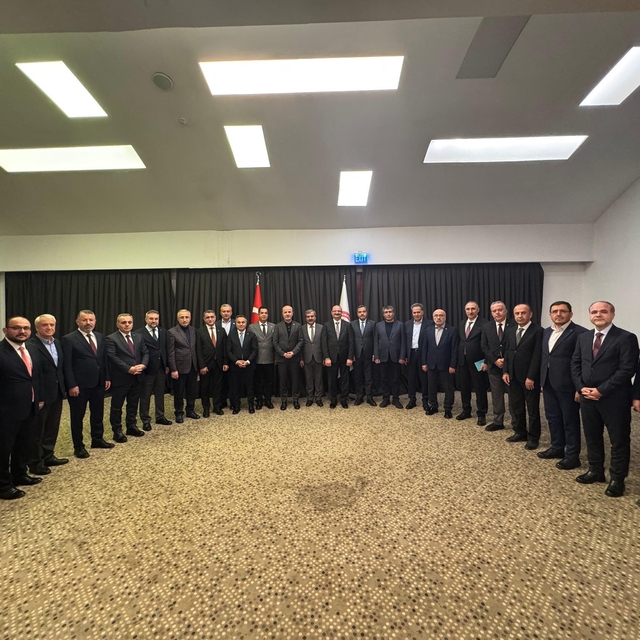 Rektör Karamustafa Anadolu Üniversiteler Birliği İstişare Toplantısı'na kat...