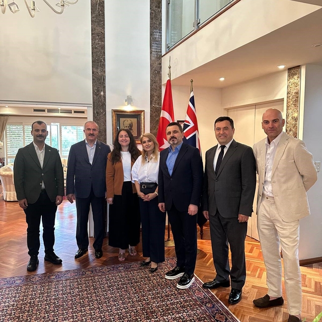 Çanakkale heyetinden Türkiye-Avustralya ilişkilerinin güçlendirilmesi için...