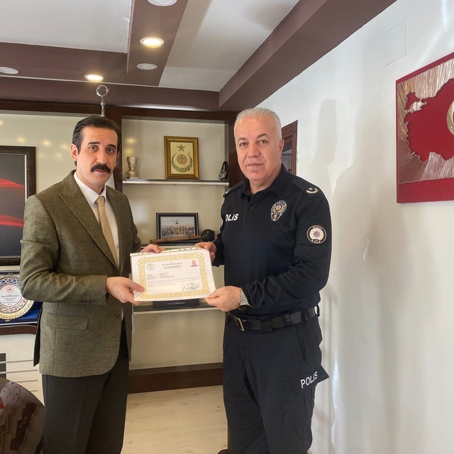 Bozyazı'da güvenlik güçlerine başarı belgesi