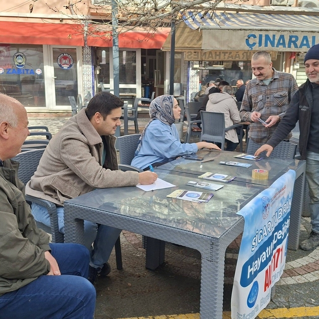 Hisarcık'ta 9 Şubat Sigarayı Bırakma Günü'ne özel farkındalık standı
