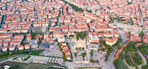 Kırşehir'de nüfus 242 bin 777 oldu