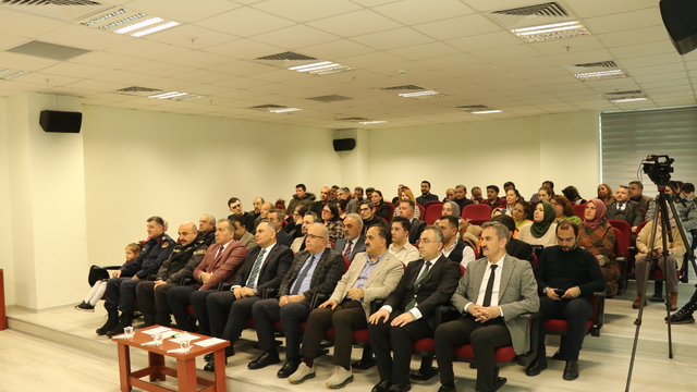 Çankırı'da sigarayı bırakan 19 kişiye berat verildi