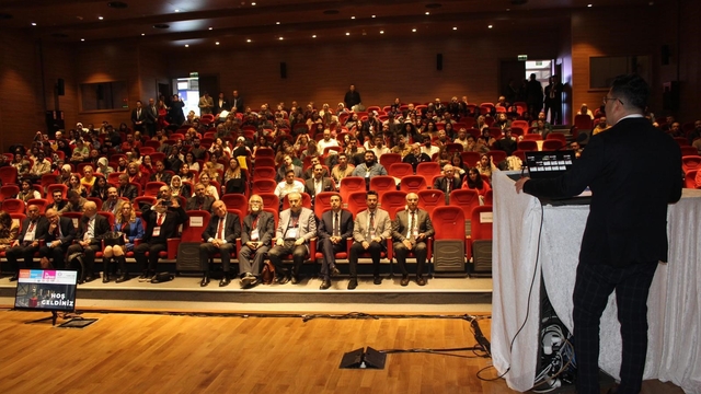 Adana Müze Kompleksi, Akdeniz Diyabet Akademisi'ne ev sahipliği yaptı