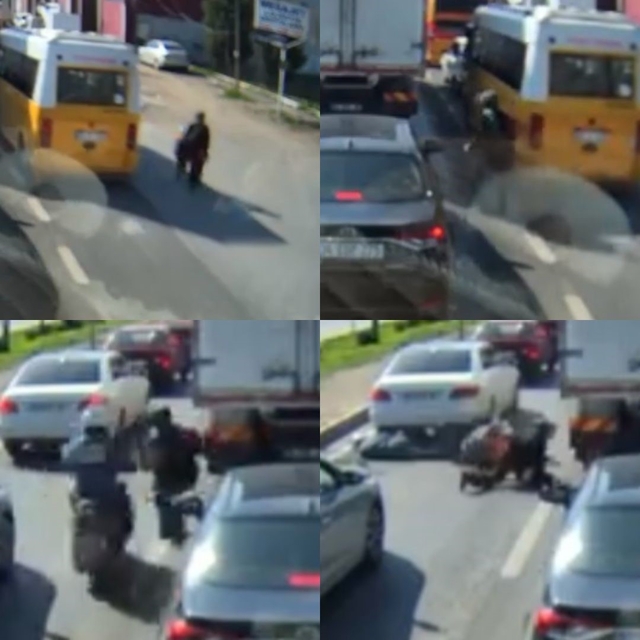 Kaza anı araç kamerasında: Daha önce 3 kişi ölmüştü bu sefer yayalara motos...