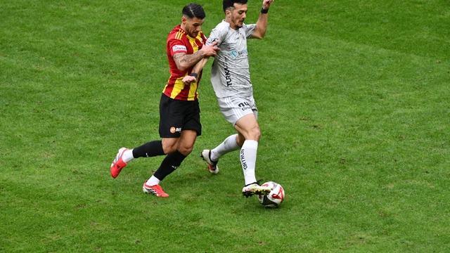 Trendyol Süper Lig: Kayserispor: 0 - Kocaelispor: 0 (İlk yarı)