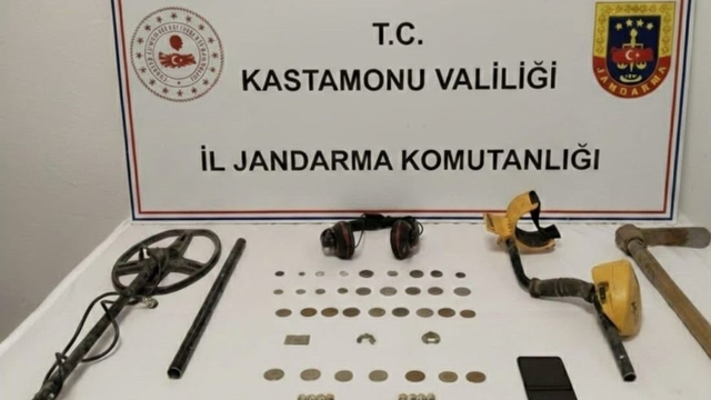 Kastamonu'da tarihi eser kaçakçılarına operasyon: 3 gözaltı