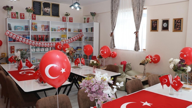 Siirt'te şehit Yahya Yıldız adına kütüphane ve çeşme açılışı yapıldı