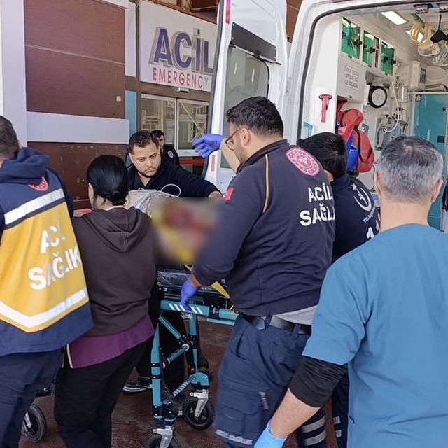 Kazada ağır yaralanan kadın hayatını kaybetti