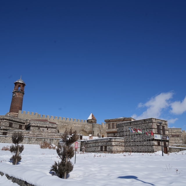Erzurum'da çığ, buzlanma ve don uyarısı