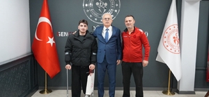 İl Müdürü şampiyonu ağırladı