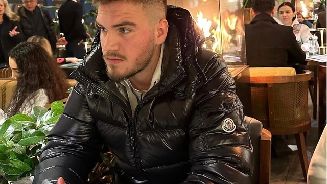 Elektrik direğine çarpan motosikletli genç hayatını kaybetti