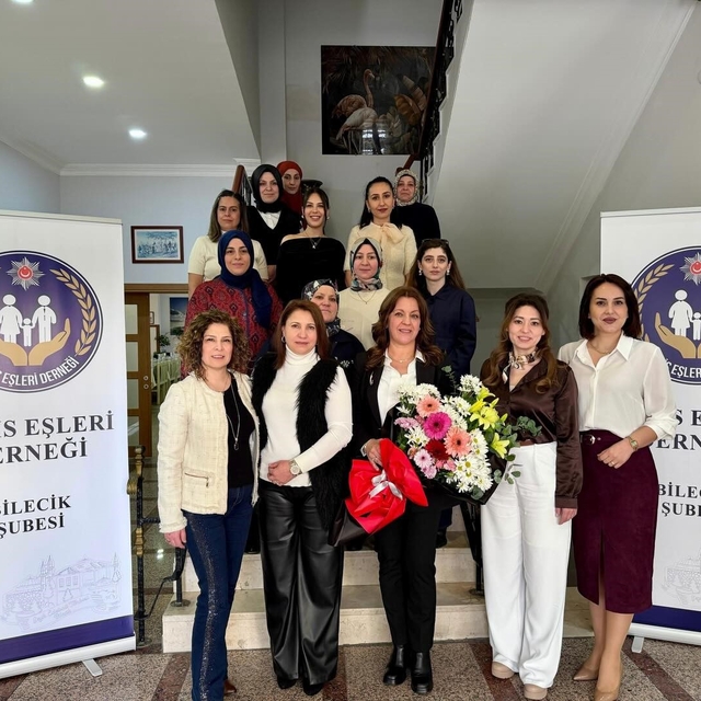 Polis Eşleri Derneği Bilecik Şubesi'nin yeni başkanı Sibel Çağlar oldu