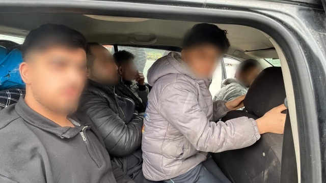 Bursa'da göçmen kaçakçılığı operasyonu : 5 kaçak göçmen, 1 organizatör yakalandı