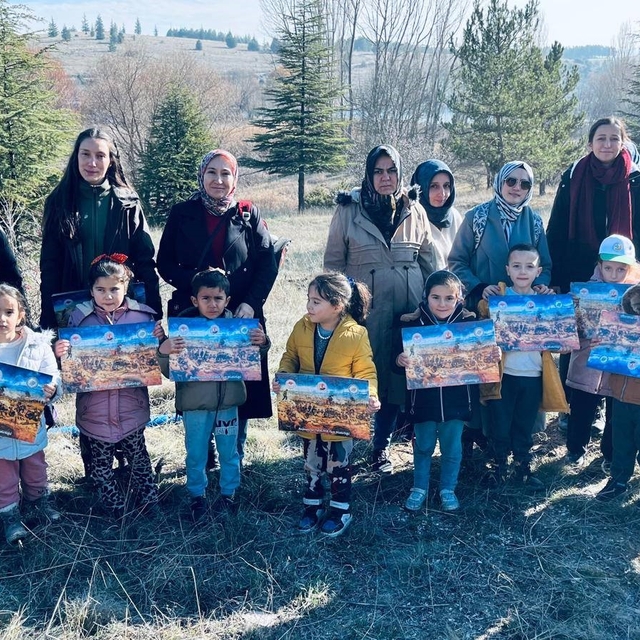 Kütahya'da öğrencilere yönelik doğa yürüyüşü etkinliği