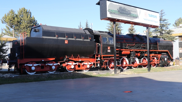 Türkiye'nin ilk yerli lokomotifi 'Bozkurt', tarihe ışık tutuyor
