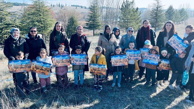 Kütahya'da öğrencilere yönelik doğa yürüyüşü etkinliği