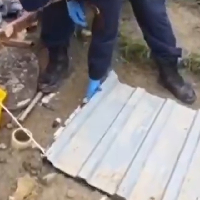 Yer altında ürettikleri sahte içkileri, motokurye ile satmışlar