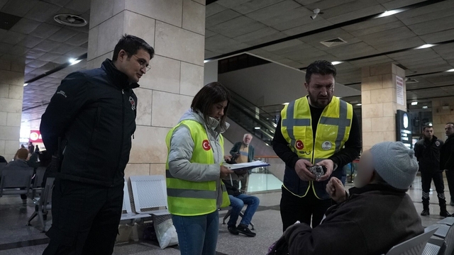 Denizli'de evsiz kişiler için sıcak yuva