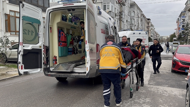 Edirne'de otomobillerin çarpıştığı kaza kamerada