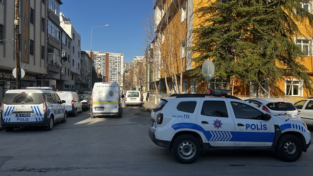 Annesini bıçaklayarak öldüren 17 yaşındaki sanığa 20 yıl hapis