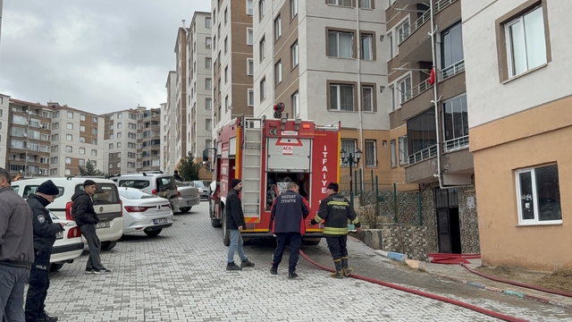 Yozgat'ta apartman dairesinde çıkan yangın söndürüldü