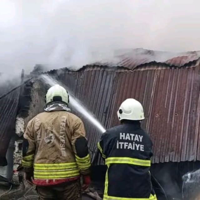 Dörtyol'da ev yangını