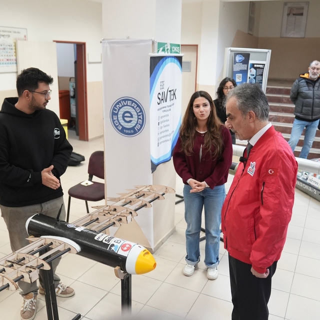 Egeli gençler, TEKNOFEST hazırlıklarını sürdürüyor
TEKNOFEST 2026 heyecanı...