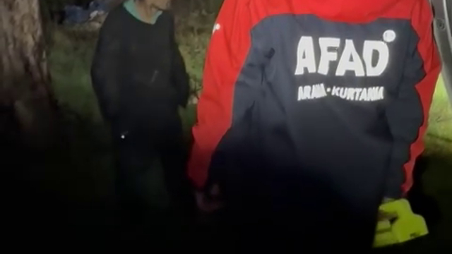 Kaybolan zihinsel engelli, 20 saat sonra ormanda bulundu