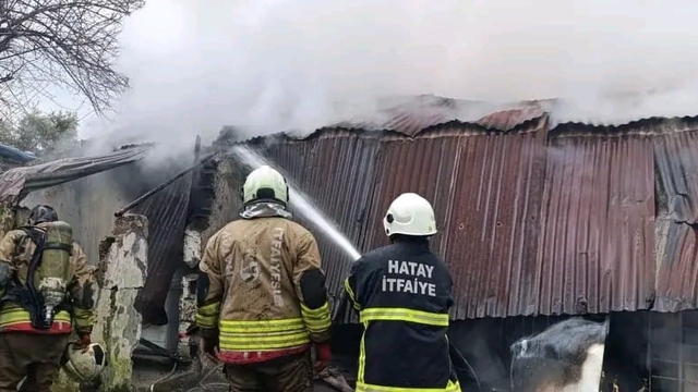 Dörtyol'da ev yangını