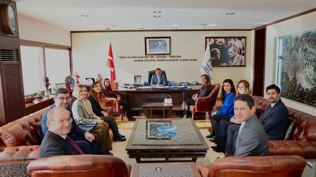 Üreten Kadınların E-Ticaret Yolculuğu Projesi'nde mentörlük süreci başladı