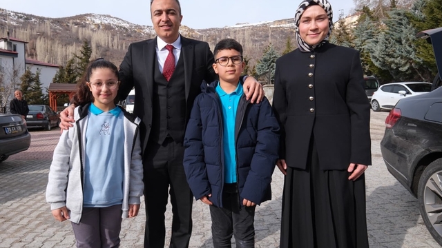 Karaman Valisi Çiçek, Başyayla ve Sarıveliler ilçesini ziyaret etti