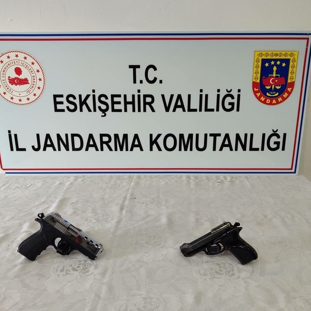 Eskişehir'de silah kaçakçılığı operasyonu