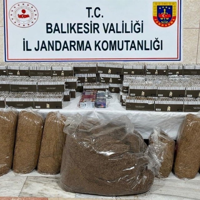 Balıkesir'de kaçakçılık ve organize suç operasyonu: 10 şüpheli yakalandı