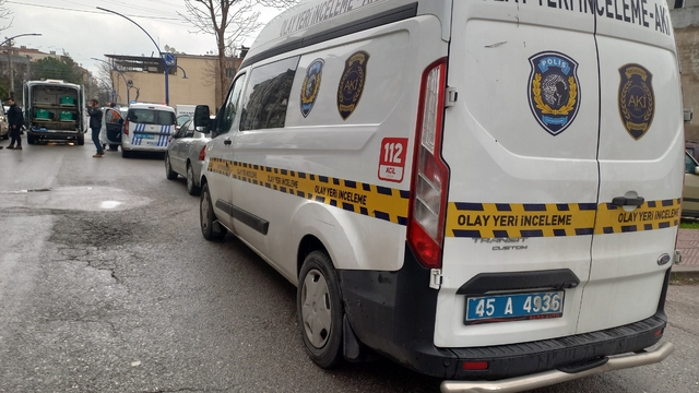 Manisa'da kendisinden haber alınamayan kişi evinde ölü bulundu