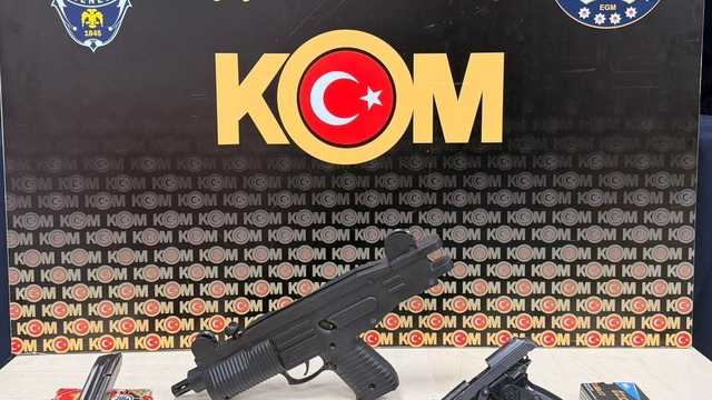 İzmir'de suç örgütü üyesi yakalandı