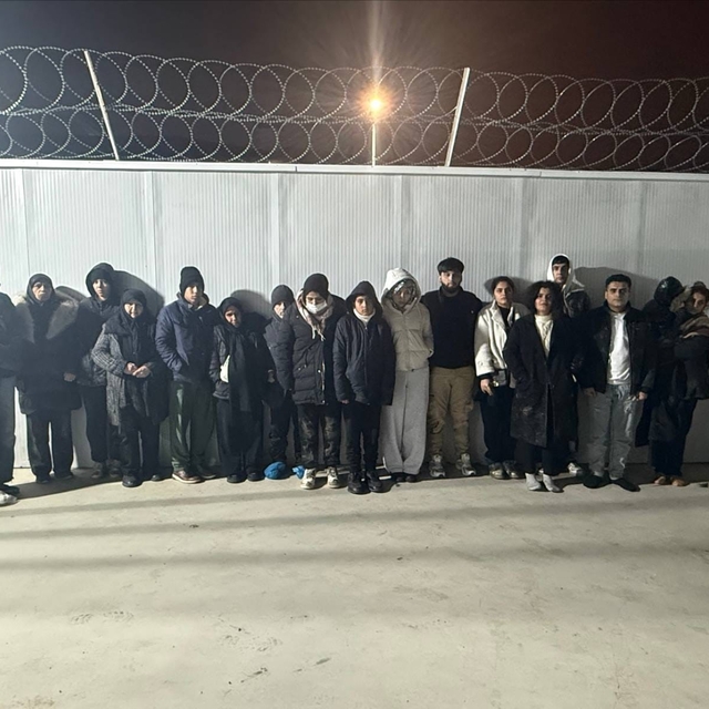 Edirne'de 18 düzensiz göçmen yakalandı