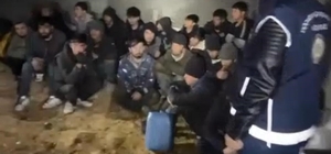 Diyarbakır merkezli göçmen kaçakçılığı operasyonu: 115 düzensiz göçmen yaka...