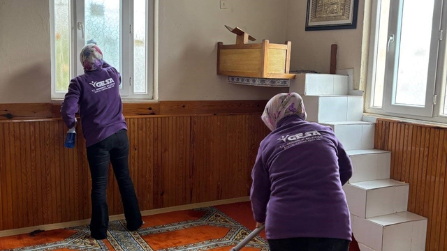 Germencik'te camiler Ramazan'a hazırlanıyor