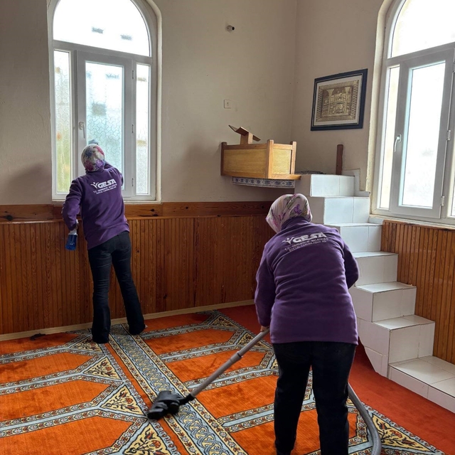 Germencik'te camiler Ramazan'a hazırlanıyor