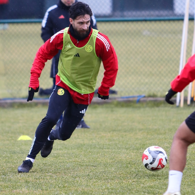 Eskişehirspor, Ayvalıkgücü Belediyespor maçının hazırlıklarına başladı