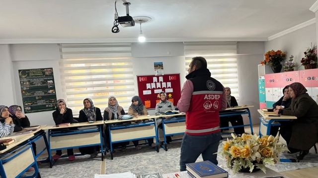 Bilecik'te 'Evlilik ve Aile Hayatı' eğitimi düzenlendi