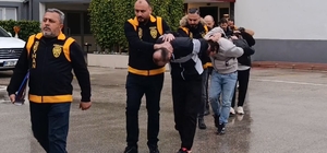 Kredi puanı yüksek kişilerin kimlik bilgilerini kopyalayıp 10 milyon liralı...