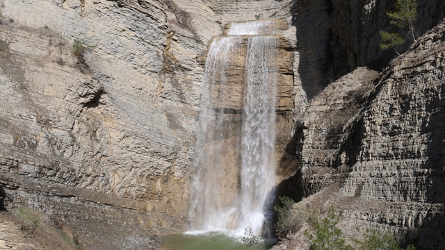 Yağışlarla yeniden çağladı, doğaseverlerin rotasına girdi