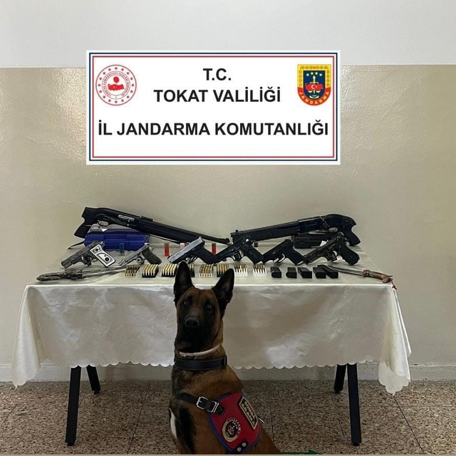 Tokat'ta silah ve fişek kaçakçılığına darbe