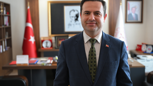 ALO 171, sigarayı bırakmak isteyenleri bir yıl boyunca yakından takip ediyor