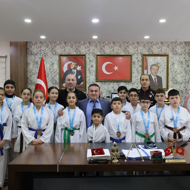 Osmanelispor Karate Takımı'ndan Türkiye Ligi Finali'nde büyük başarı