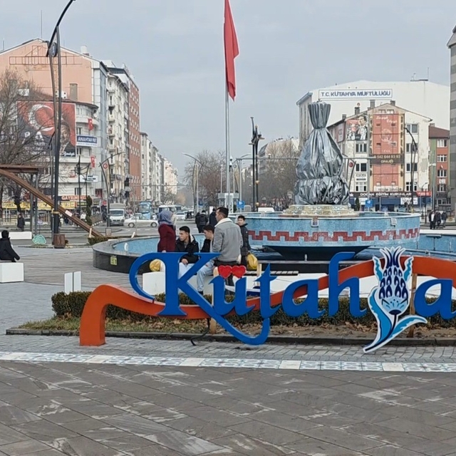 Kütahya'nın nüfusu geriledi
Kütahya'nın nüfusu bir önceki yıla göre 600 aza...