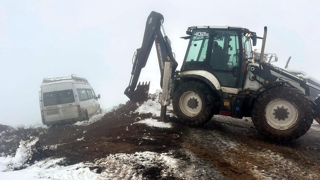 Iğdır'da 57 köy yolu kapandı